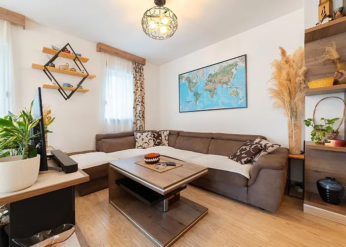 Aurora Apartment 1